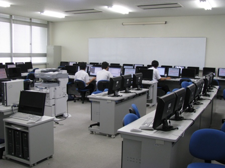 IMG_1564-情報実習室.JPG