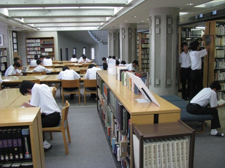 IMG_4132-図書館.JPG