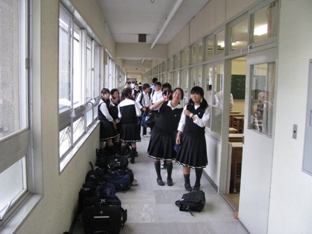 IMG_4218.JPG-中２廊下.JPG