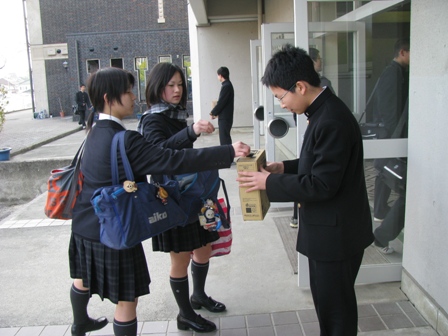 IMG_5152募金.JPG